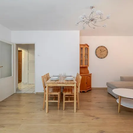 Διαμέρισμα 2